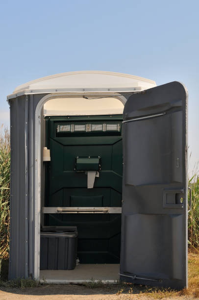 Best Construction site porta potty rental  in Trenton, MO